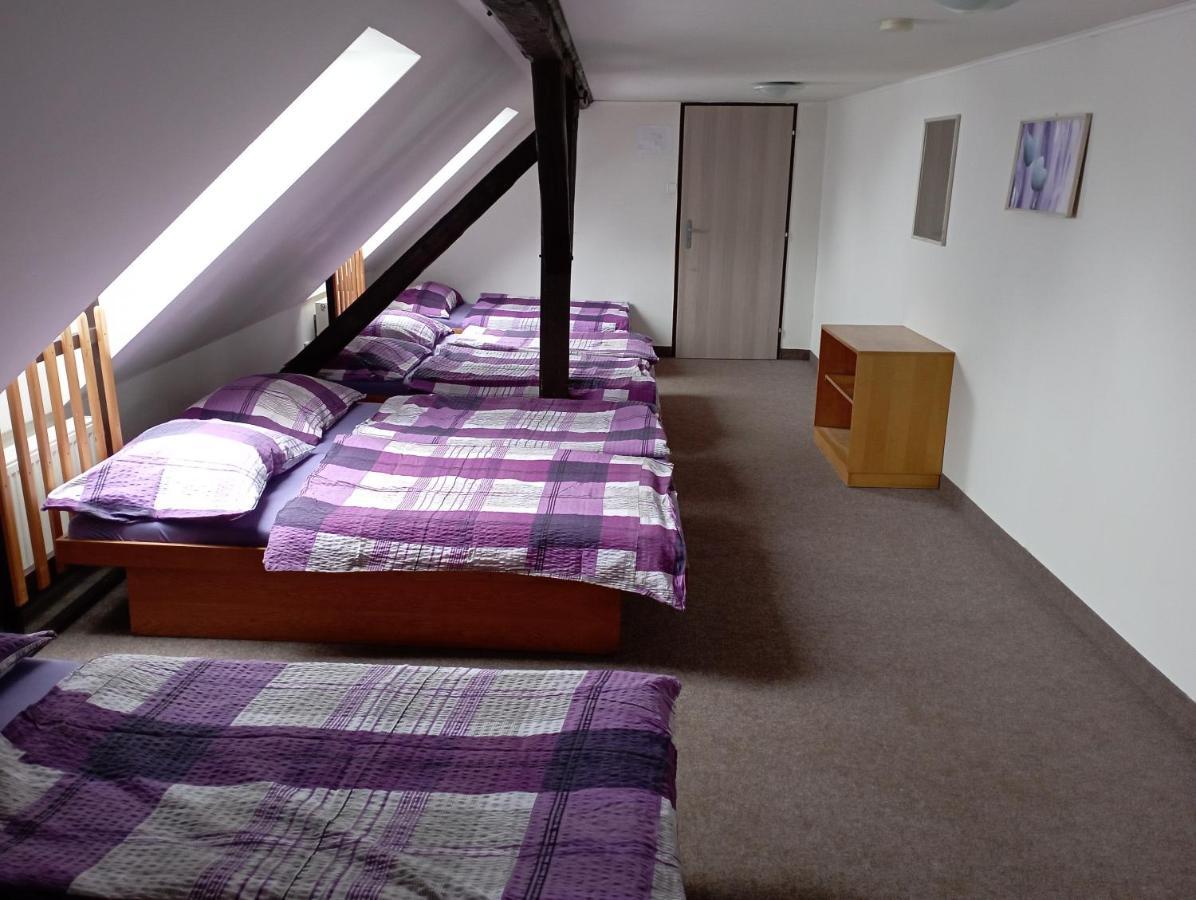 Penzion Hraničář Loucná pod Klínovcem Exterior foto