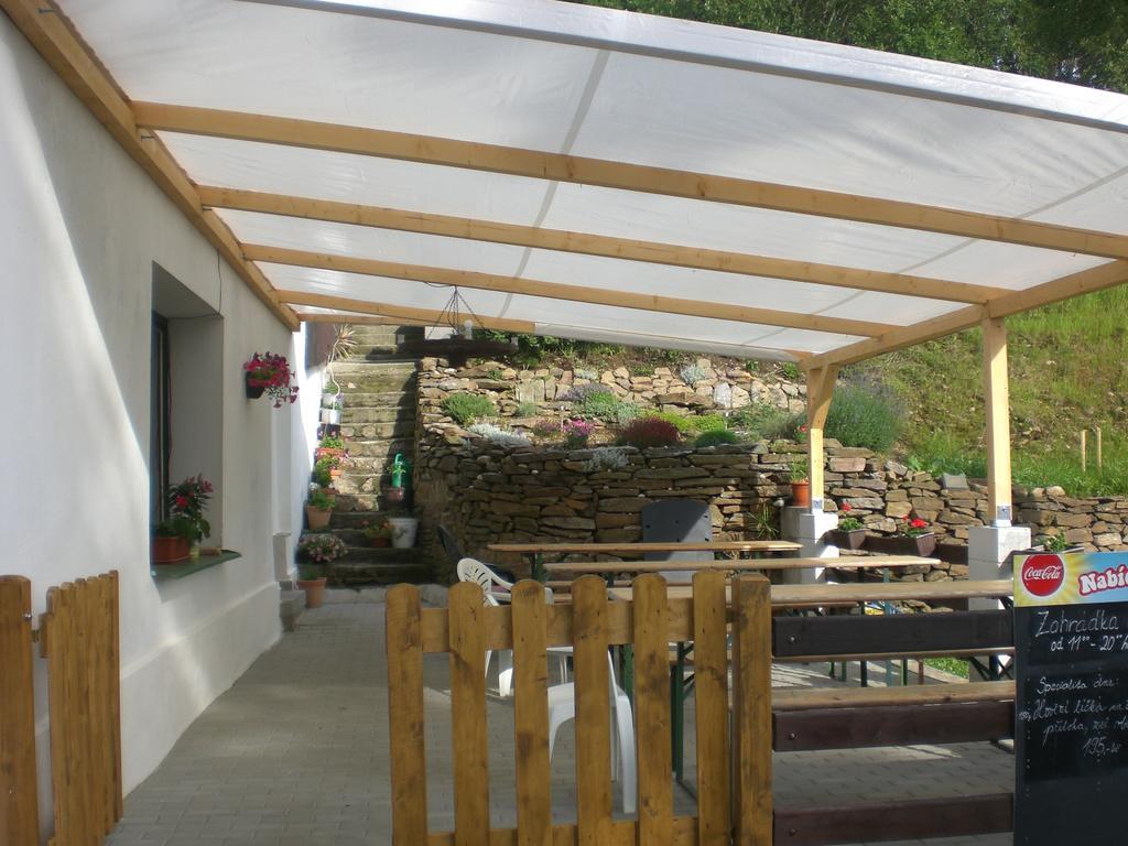 Penzion Hraničář Loucná pod Klínovcem Exterior foto